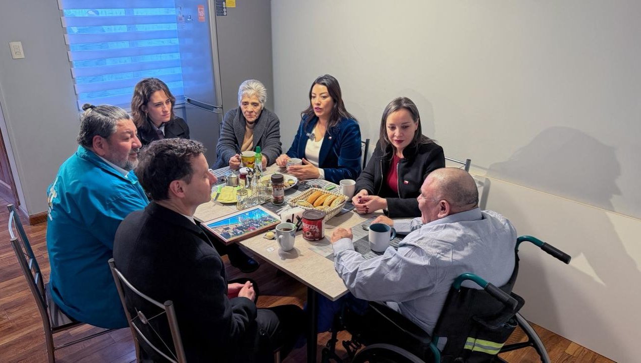 /ministra-maria-jesus-wulf-conocio-a-primeros-beneficiarios-del-programa