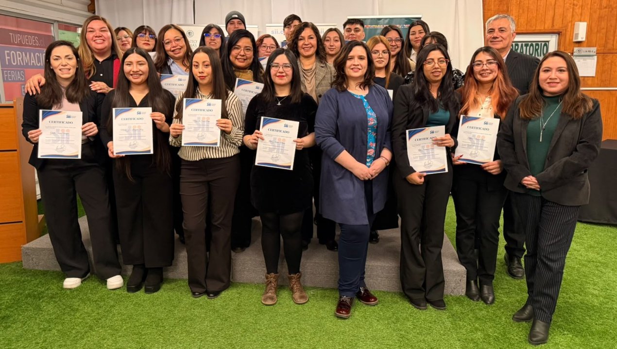 /sii-entrego-certificaciones-a-estudiantes-que-apoyaron-la-operacion-renta