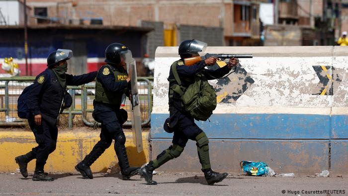 /protestas-en-peru-al-menos-17-personas-fallecidas-deja-una-de-las-jornadas-mas-violentas