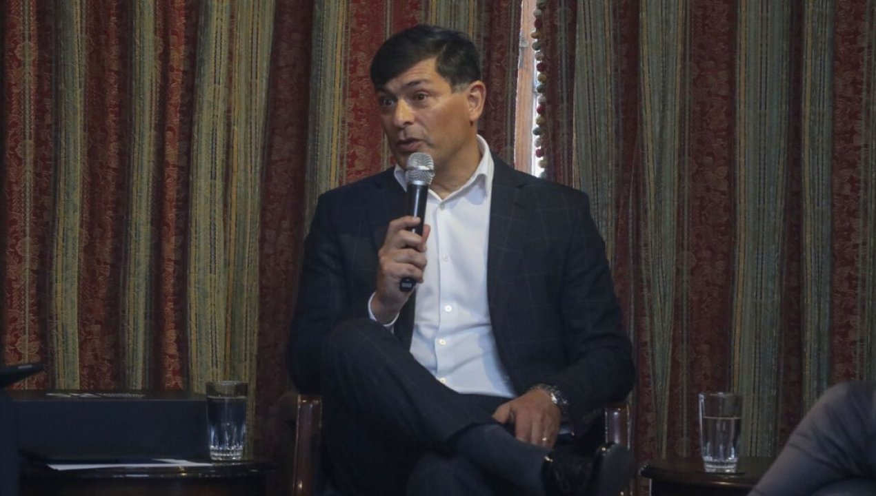 /tendencias/franco-parisi-asegura-que-kast-es-facil-de-ganar-y-apunta-a-segunda