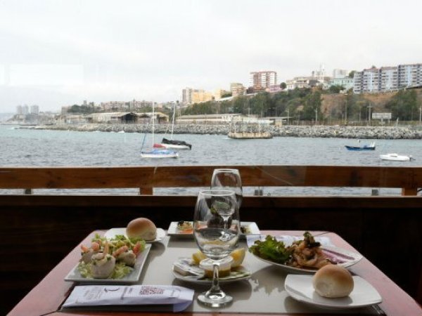 ESTAS SON ALGUNAS PRECAUCIONES QUE DEBES TOMAR PARA EVITAR ENFERMEDADES ESTOMACALES ESTE AÑO NUEVO