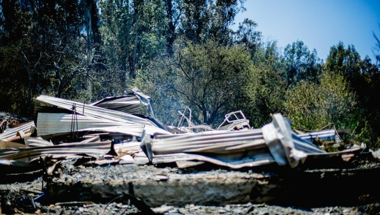 /actualidad/desastres-naturales/incendios-forestales/incendios-forestales-mop-activa-operativos-de-limpieza-y-retiro-de