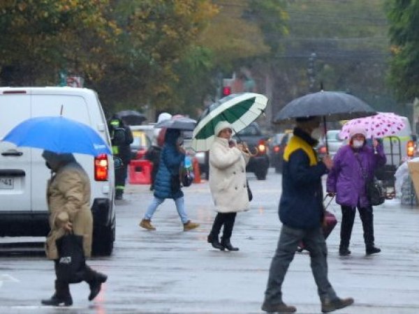 Dos sistemas frontales marcarán la semana con lluvias desde Coquimbo a Magallanes